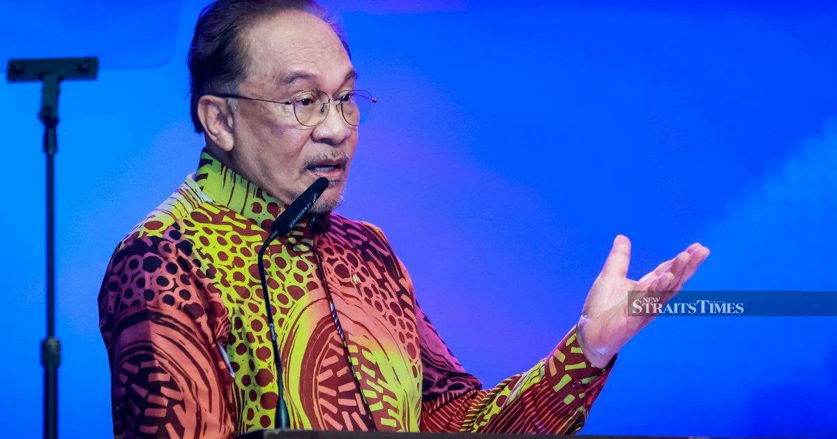 Anwar Condemns Double Standards in International Law, Citing Norway Missile Dispute
