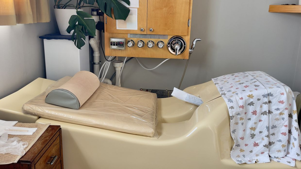Beijing Police Bust Massive Health Centre Fraud Targeting Elderly with Fake 'Detox' Scam