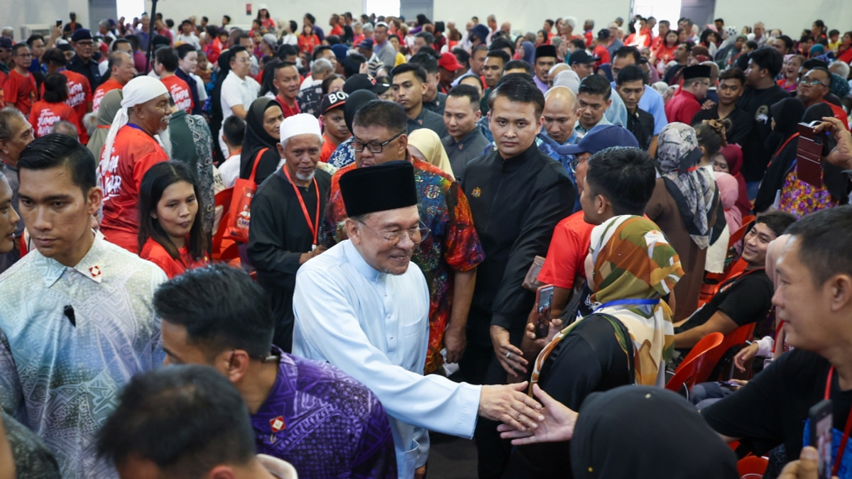 PM Anwar Ibrahim Undergoes Two-Day Specialist Medical Assessment