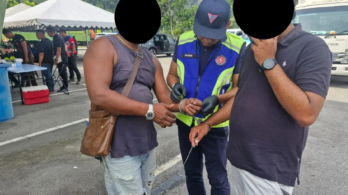 Timber Lorry Driver Arrested After Testing Positive for Methamphetamine and Cannabis at Gombak Toll Plaza