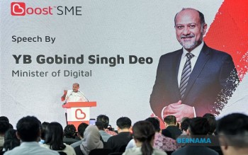Malaysia's Digital Economy Headed Toward 30% GDP Share by 2030, Minister Confirms