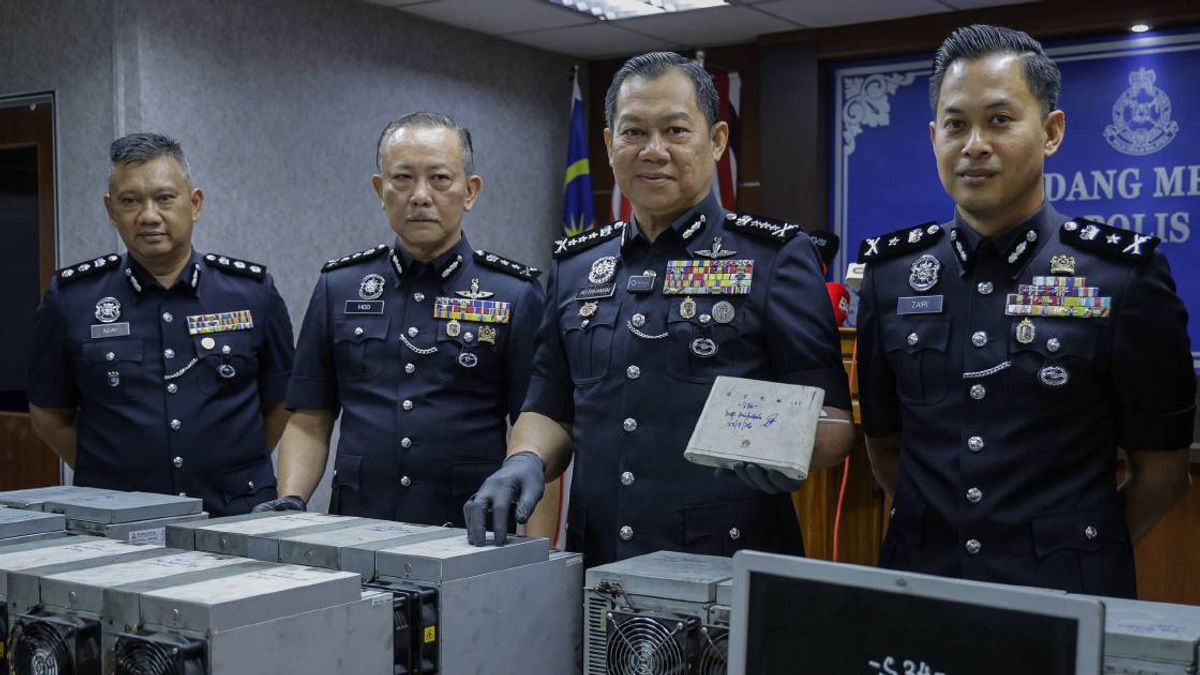 Johor Police Bust Bitcoin Mining Syndicate Over Massive TNB Power Theft