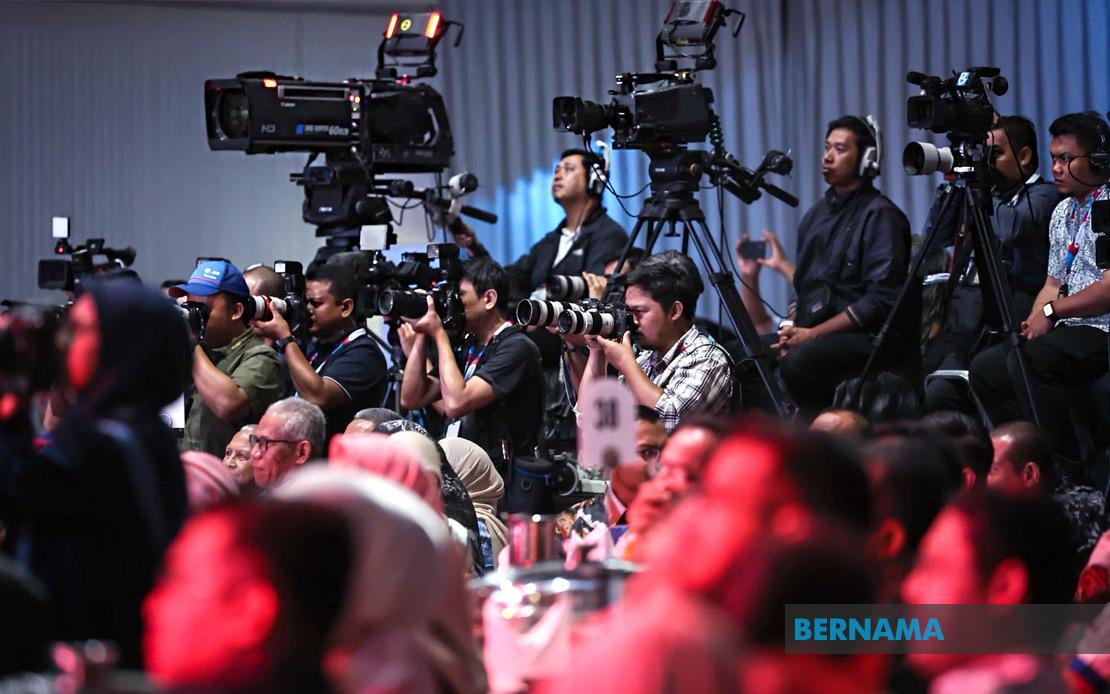 Malaysian Media Council Endorses PM Anwar's Framework for Journalist Complaints