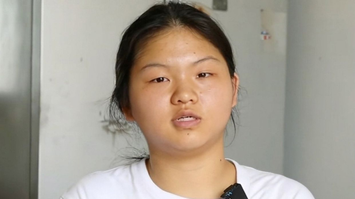 Chinese Student's Resilience Shines as She Declines Aid, Urges Help for Others