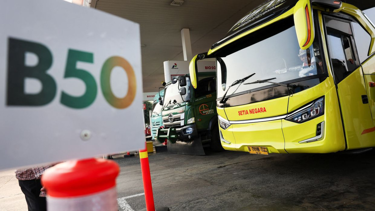 Indonesia Escalates Palm Oil Push With B50 Biodiesel Mandate to Slash Fuel Imports