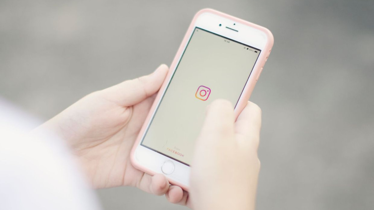 Wave of child protection laws sweeps globe as countries rush to ban youth social media access