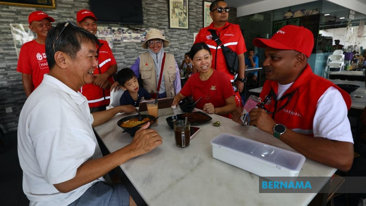 Guna Balakrishnan Pushes Final Campaign Sprint in Layang-Layang as Johor Polls Near