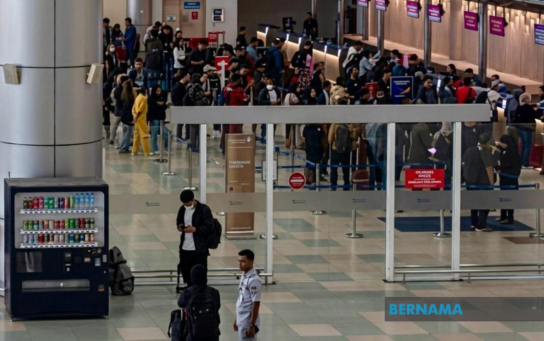 Bomb Discovery Forces Labuan Airport Runway Closure, Disrupting Regional Flights