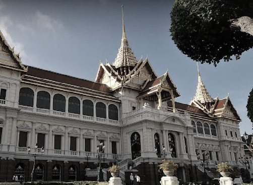 Thai Court Hands 18-Month Sentence for Royal Facebook Comment