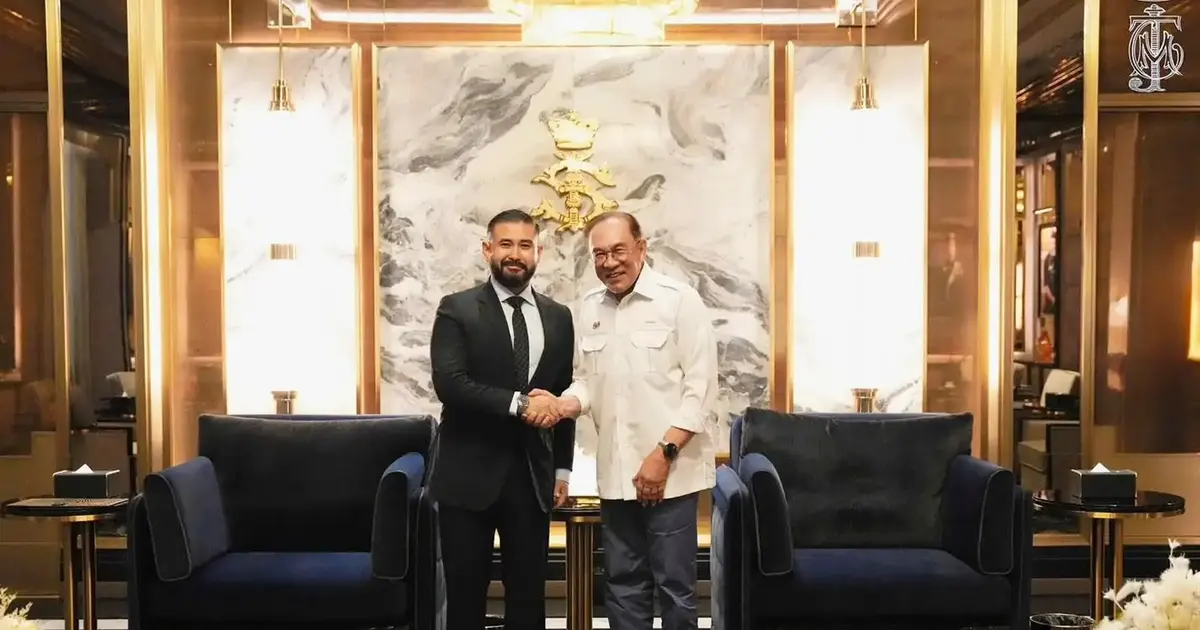 Anwar and Johor Regent Agree to Strengthen State-Federal Ties