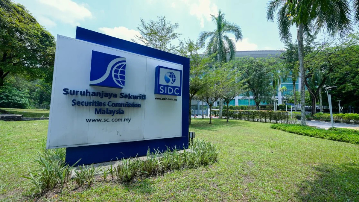 Three Brothers Face Capital Markets Charges Over Unlicensed Trading Operations