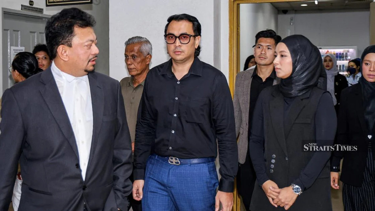 Two couples claim trial in viral maid abuse case