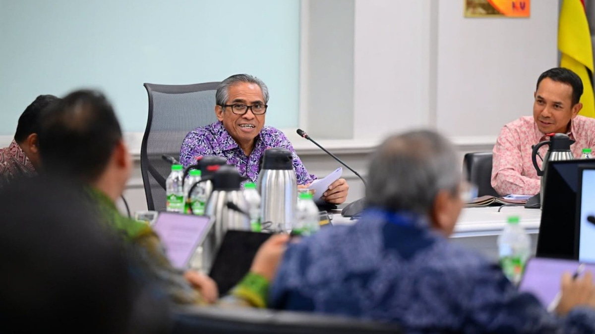 Government Mobilises 40,000 Small-Scale Projects to Deliver Rapid Development Benefits