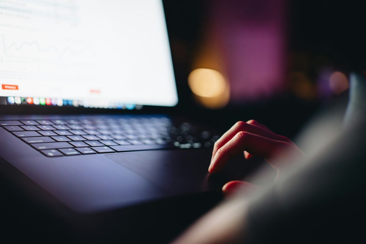 European Parliament deadlocked on child safety rules as digital platforms lose legal protection