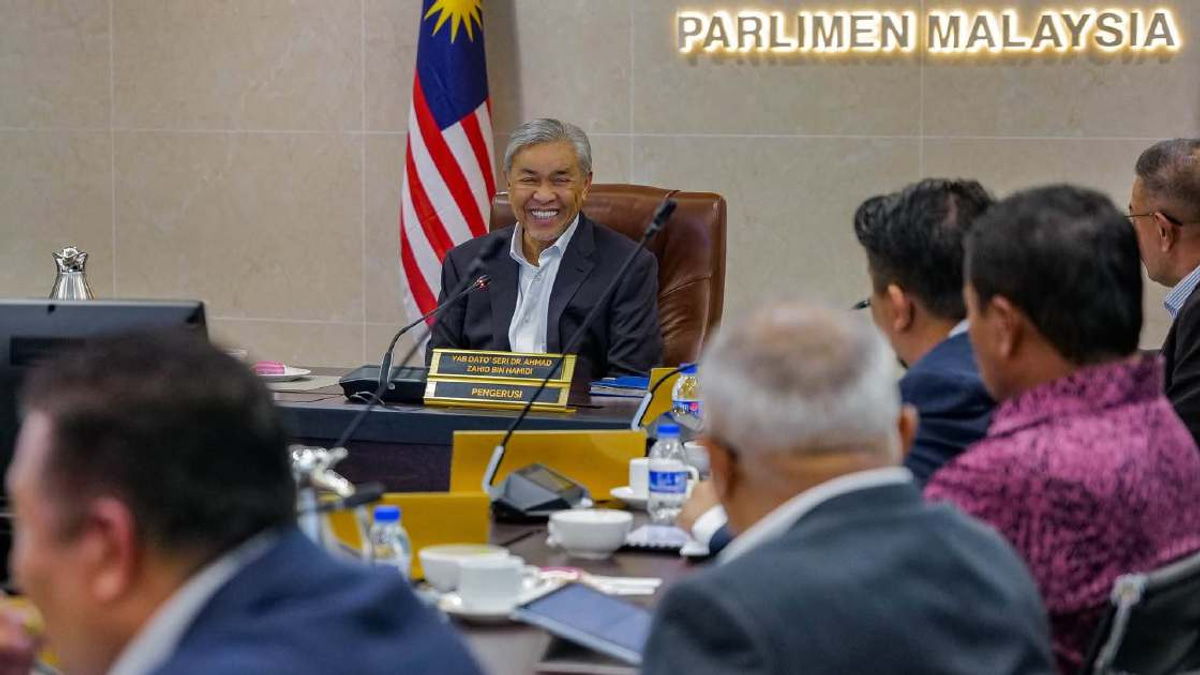 Malaysia to overhaul foreign worker management system under new structural reforms