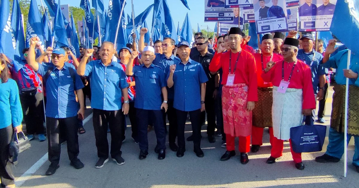 Muhyiddin Rallies Behind Sahruddin in Bukit Kepong Nomination Push