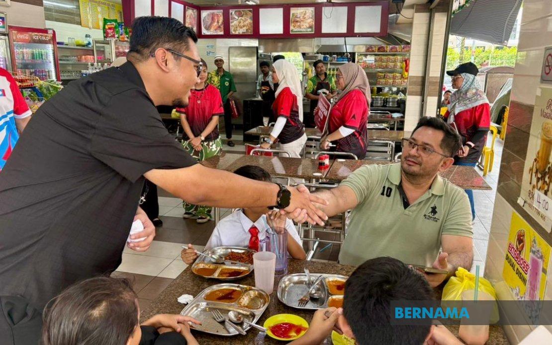 Kempas PH Candidate Pledges Skills Training and Healthcare Upgrades in Johor State Bid
