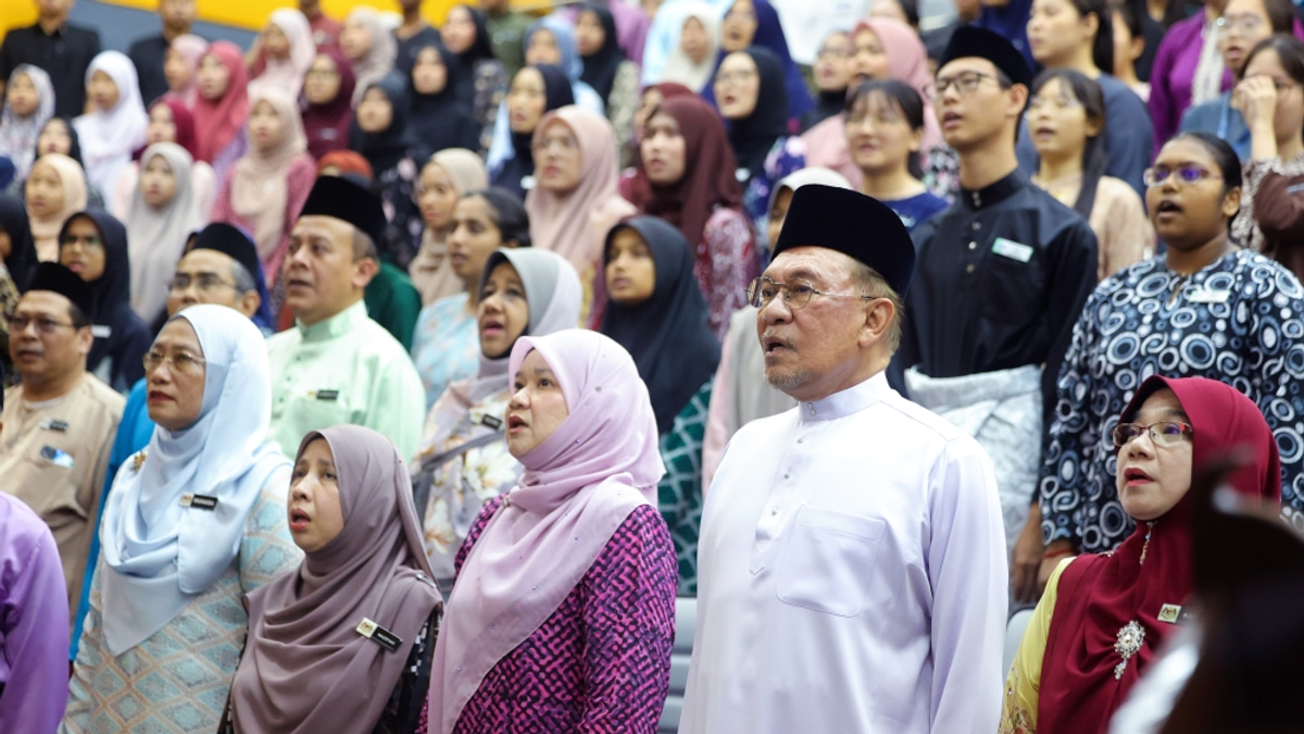 Reform Momentum Hinges on Overcoming Entrenched Resistance, Says Anwar
