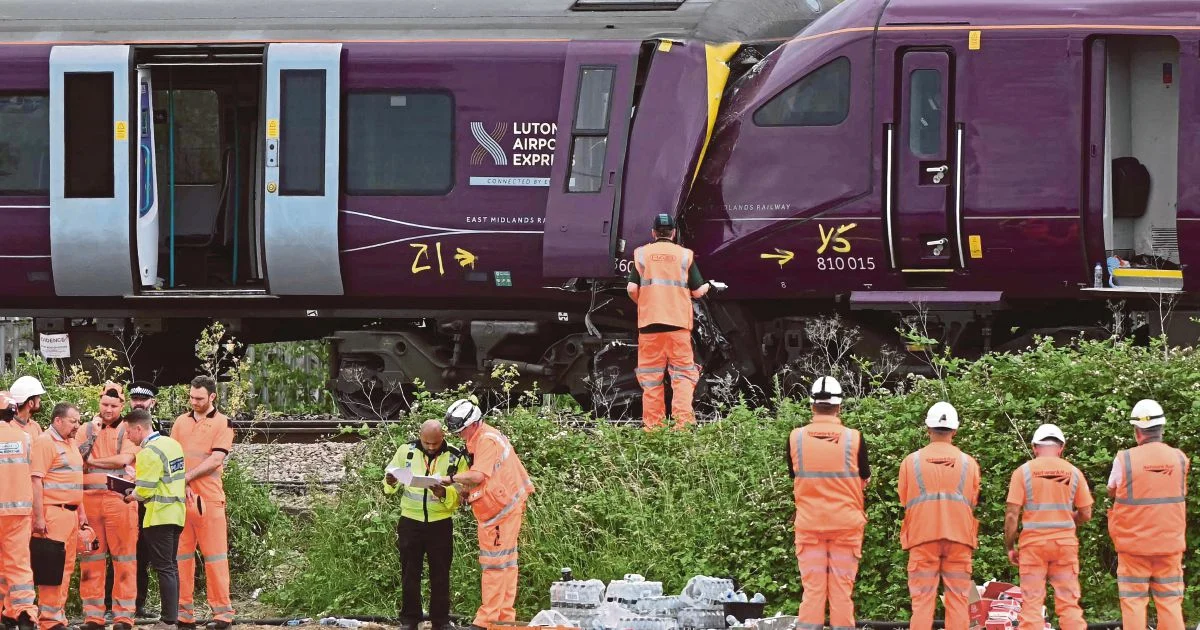 Train Collision North of London Claims Driver's Life, Leaves 28 Hospitalised
