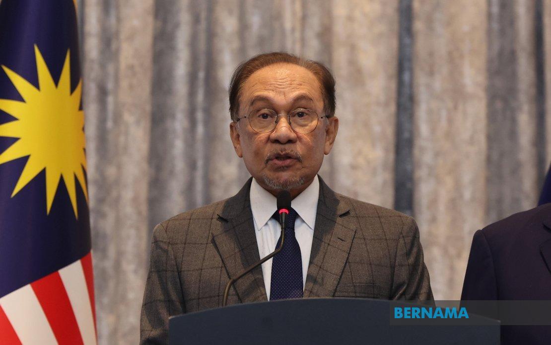 Media Must Balance Innovation With Values, Anwar Tells Press