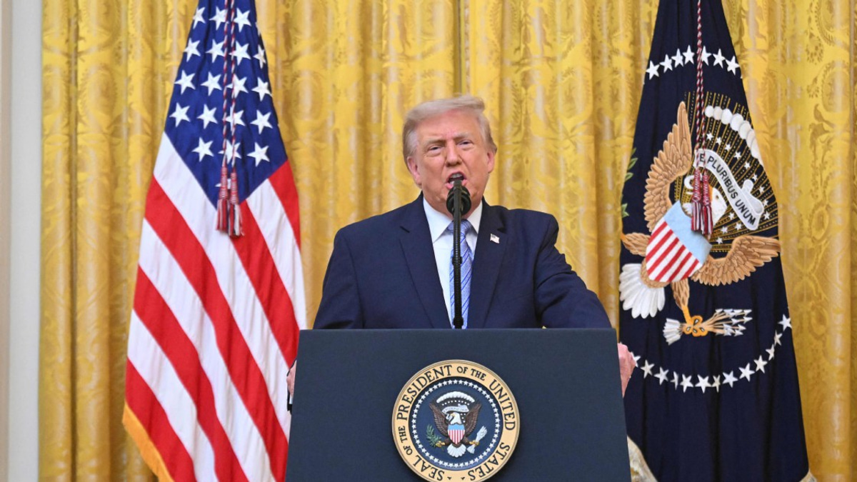 Trump Revives Debunked 2020 Election Claims About China, Venezuela Interference