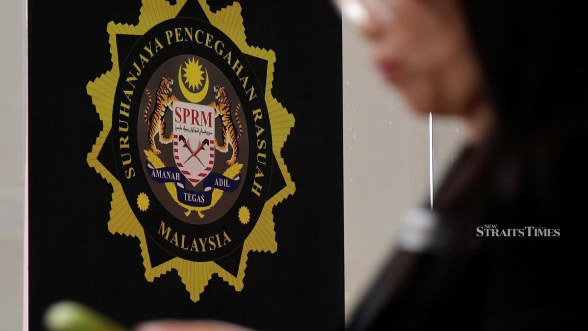34 MPs Back Royal Commission Into MACC 'Corporate Mafia' Allegations