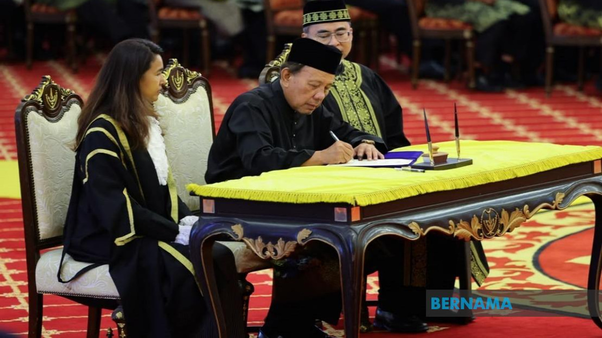 Ismail Lasim Takes Office as Negeri Sembilan Menteri Besar After Nearly 30 Years in State Politics