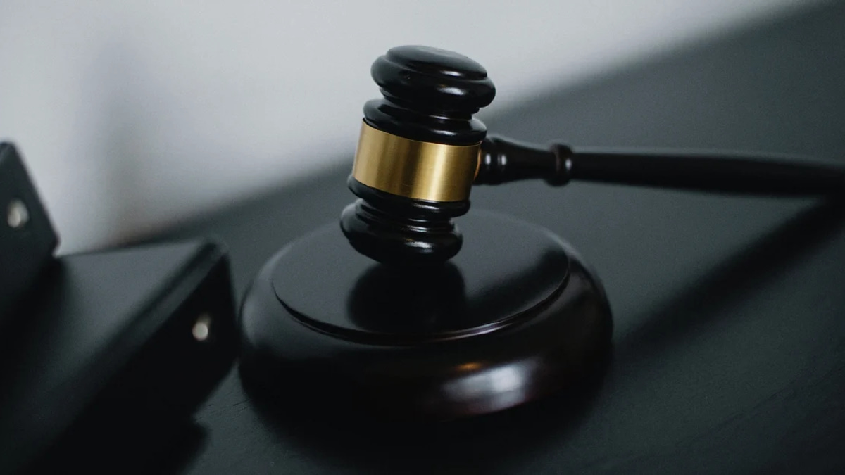 Sessions Court orders psychiatric assessment for man convicted of online royal insults