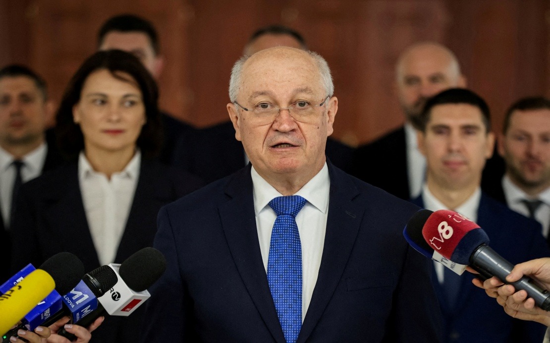 Moldova's PM Alexandru Munteanu Steps Down Over Principle Concerns