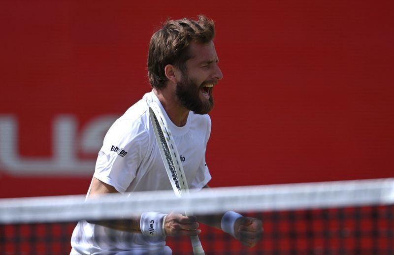 Moutet's Queen's Winnings Wiped Out After On-Court Profanity Fine