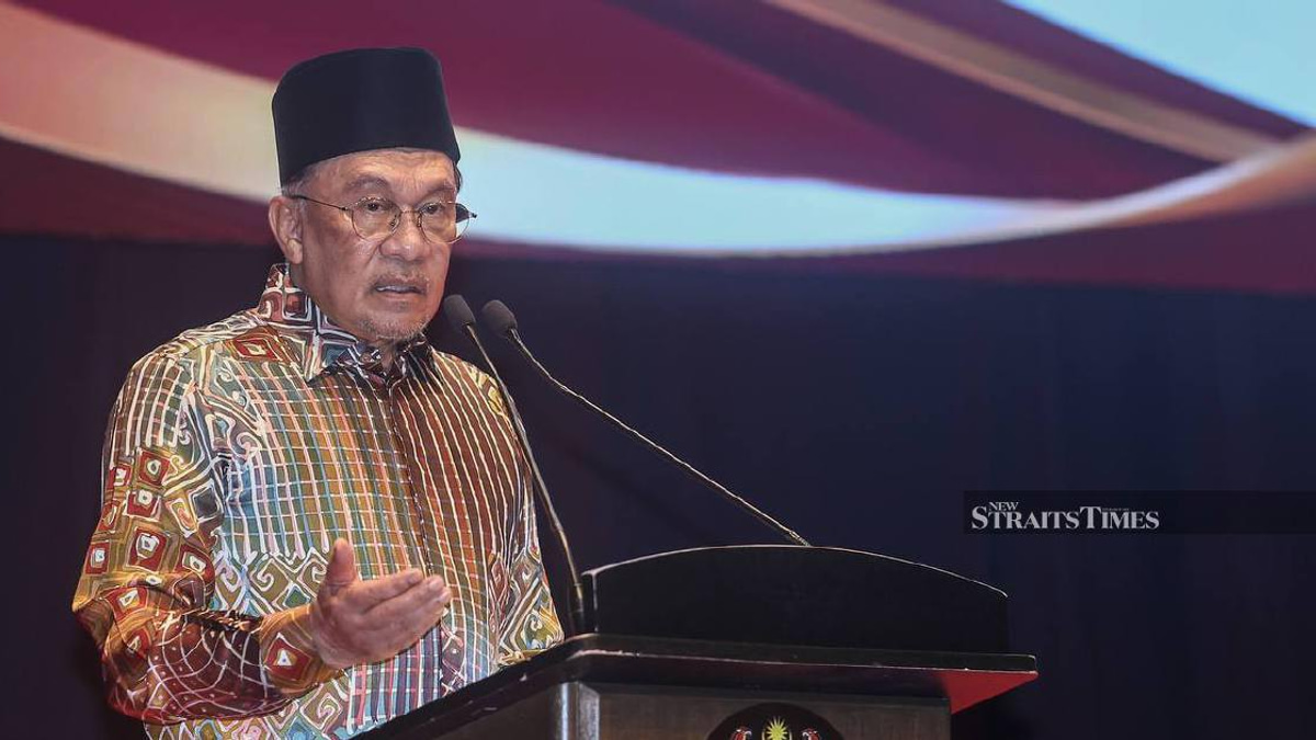 Anwar calls for wiser, technology-driven approach to Islamic preaching