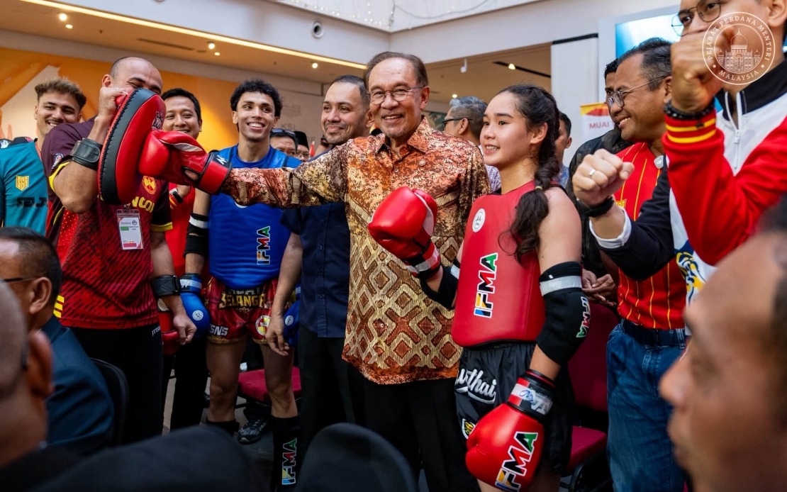 Anwar Sees International Potential in Young SUKMA Athletes