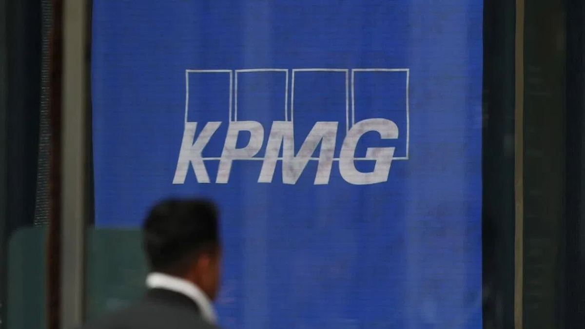 Australia's corporate watchdog expands audit probe into Big Four firms as KPMG scandal deepens