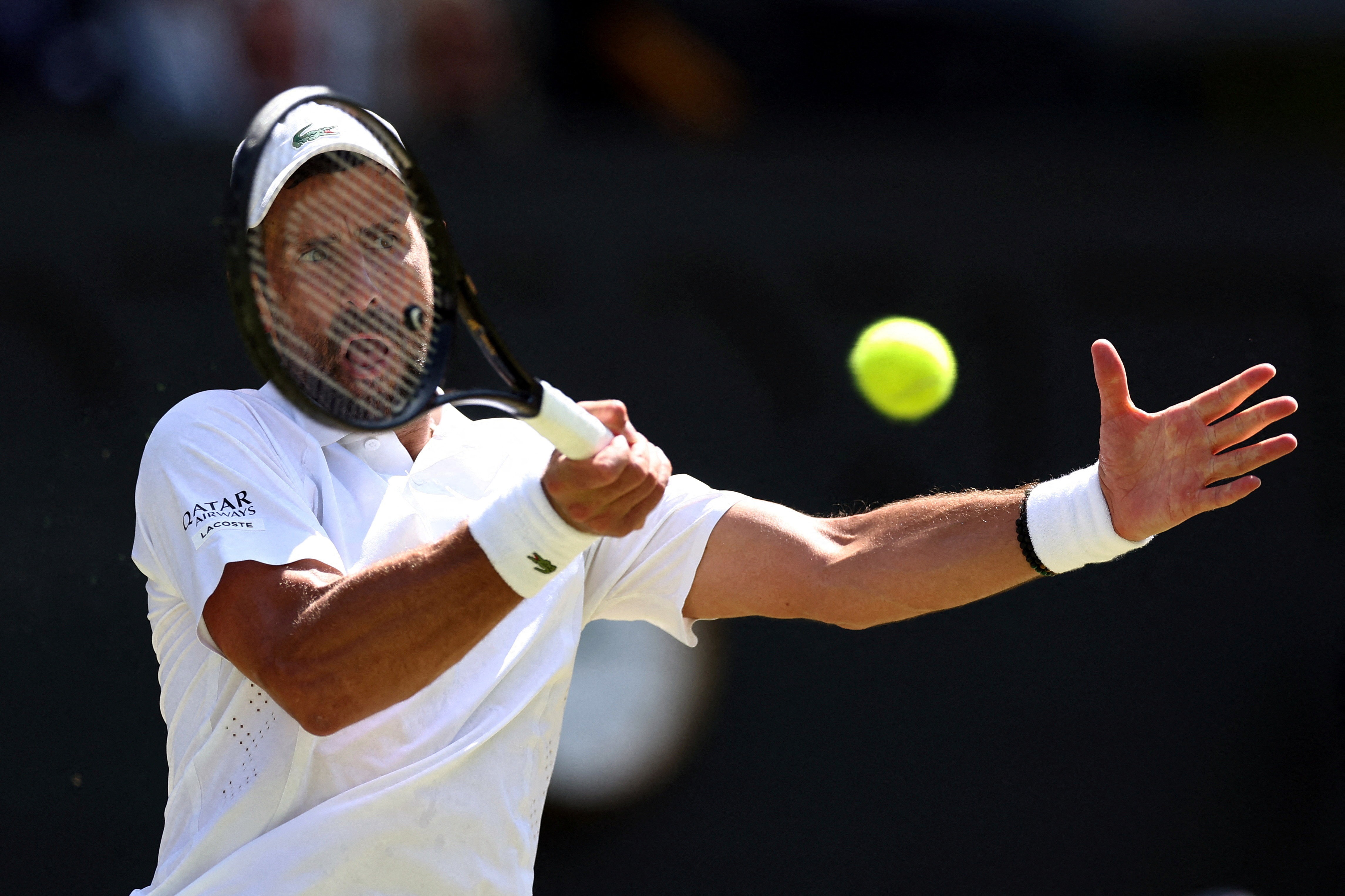 Djokovic Edges Auger-Aliassime in Epic Wimbledon Quarterfinal, Faces Sinner in Semis