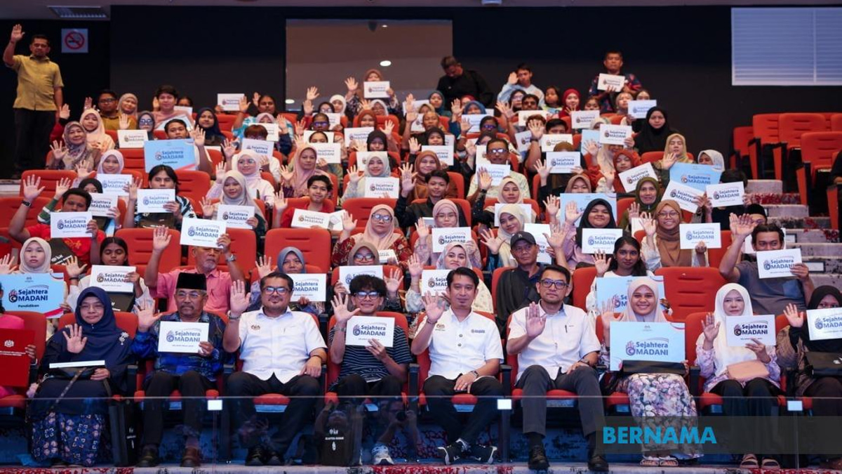 Malaysia's Universities Now Have Clear Framework to Manage Generative AI Use, Says Deputy Education Minister