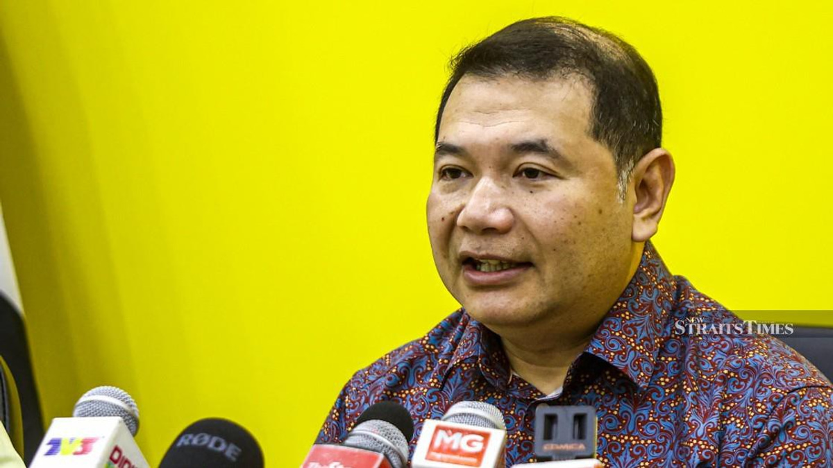 Investigation into Attack on Rafizi's Son Has Stalled, Says Former Economy Minister