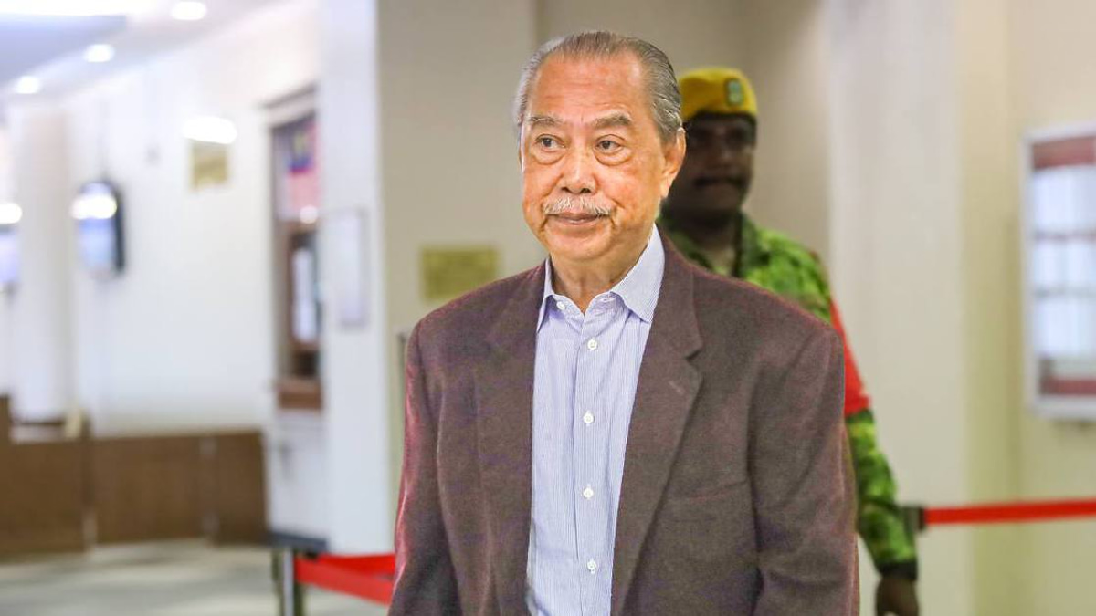 High Court Rules PM Cannot Directly Award Government Projects