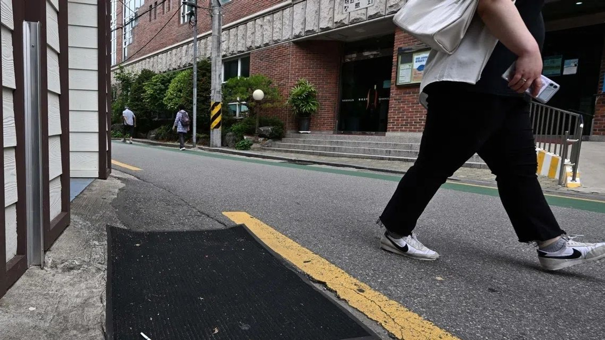 Seoul's Persistent Sewer Problem: Why Infrastructure Upgrades Alone Won't Fix the Smell