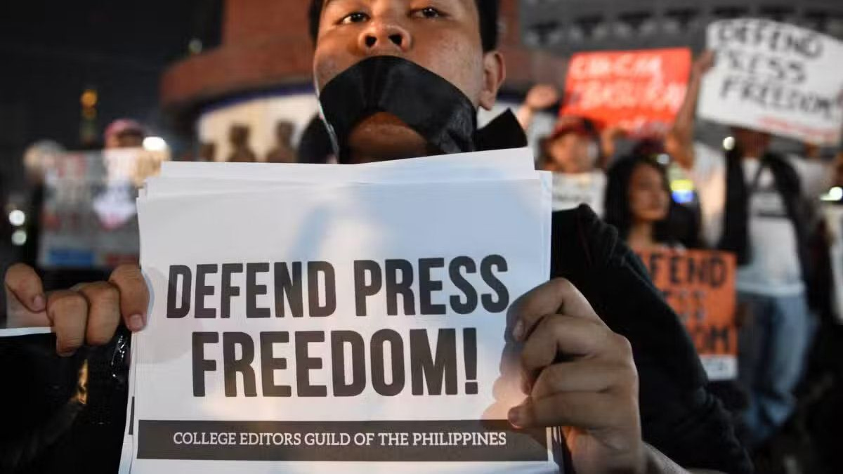 Philippines' Community Journalists Bear Brunt of Rising Press Attacks