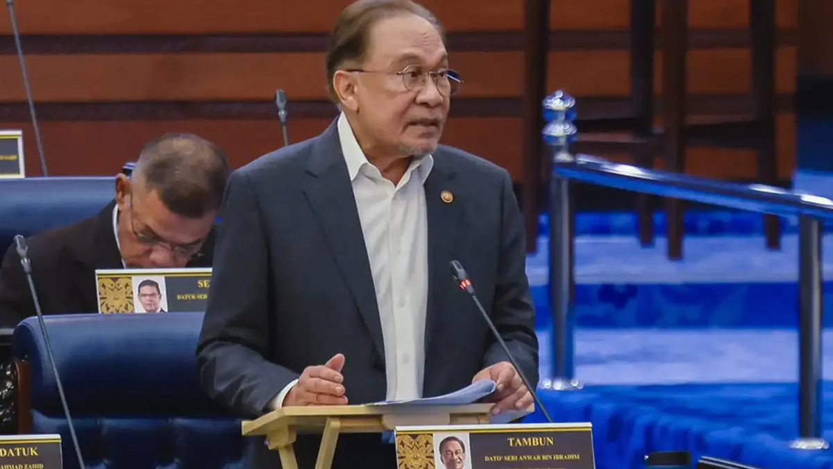 Federal Government Won't Shoulder Unforeseen Costs from State Projects, Anwar Declares