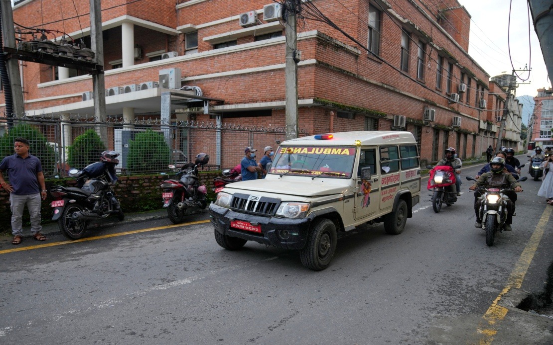 Nepal Rescues 121 Foreigners as Glacial Disaster Death Toll Soars to 550