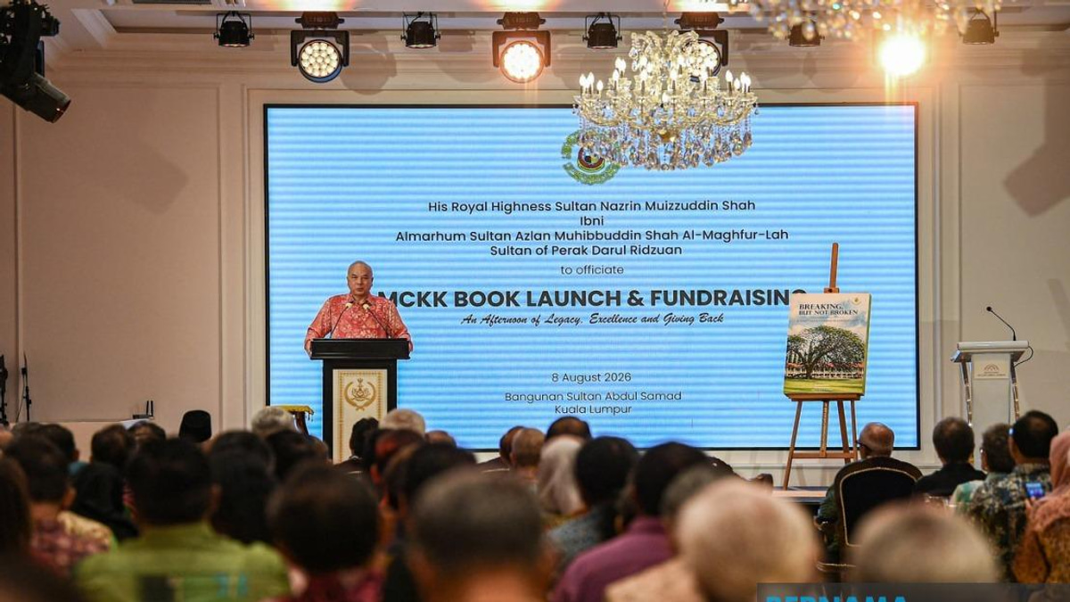 MCKK Must Reinvent Itself for AI Age, Says Sultan Nazrin