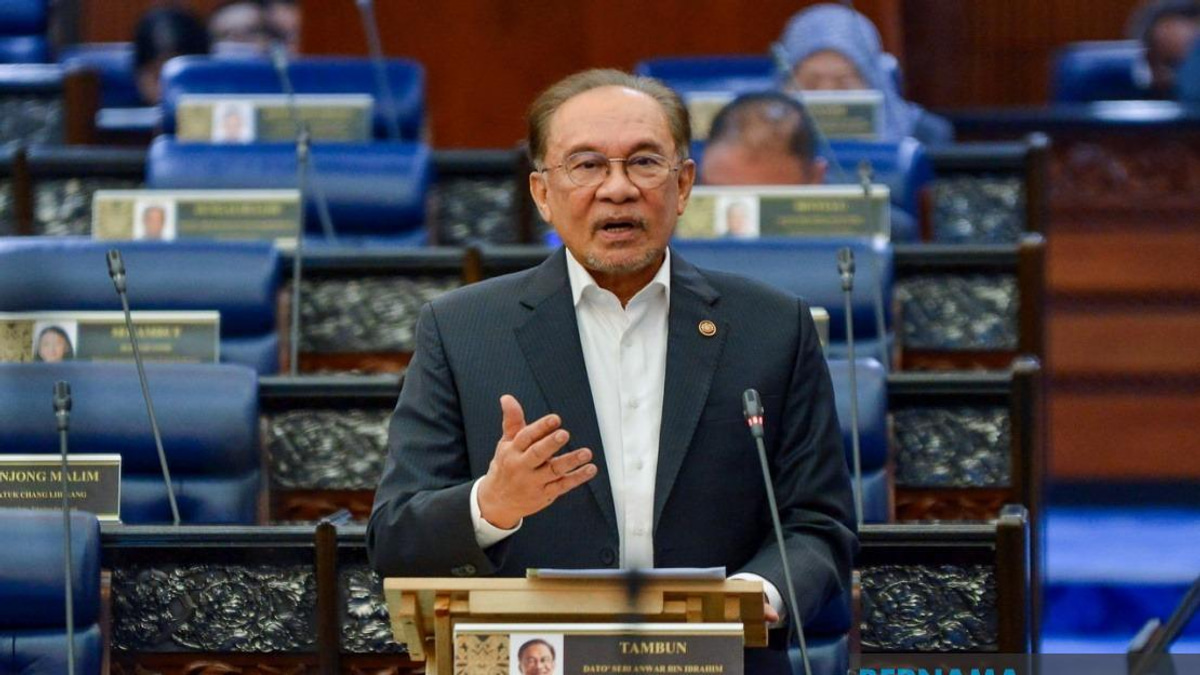 Transport Ministry to Explore Cross-Border Port Development With Thailand, Says PM Anwar
