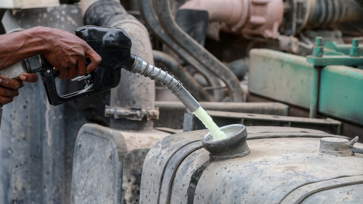 Three detained in Sabah subsidy oil smuggling bust as authorities crack down on illegal export