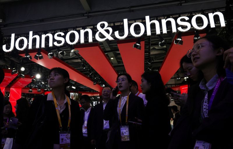 Johnson & Johnson Launches Ottava Robotic Surgery System in US Market