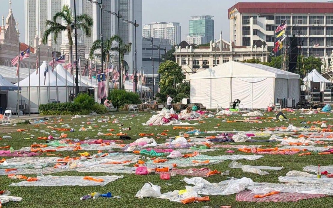 DBKL Mobilises Clean-Up After Thousands Leave Dataran Merdeka Strewn With Rubbish Following World Cup Final Viewing