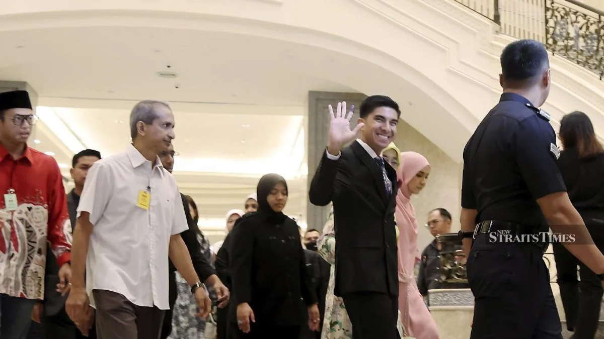 Syed Saddiq Celebrates as Federal Court Upholds His Corruption Acquittal