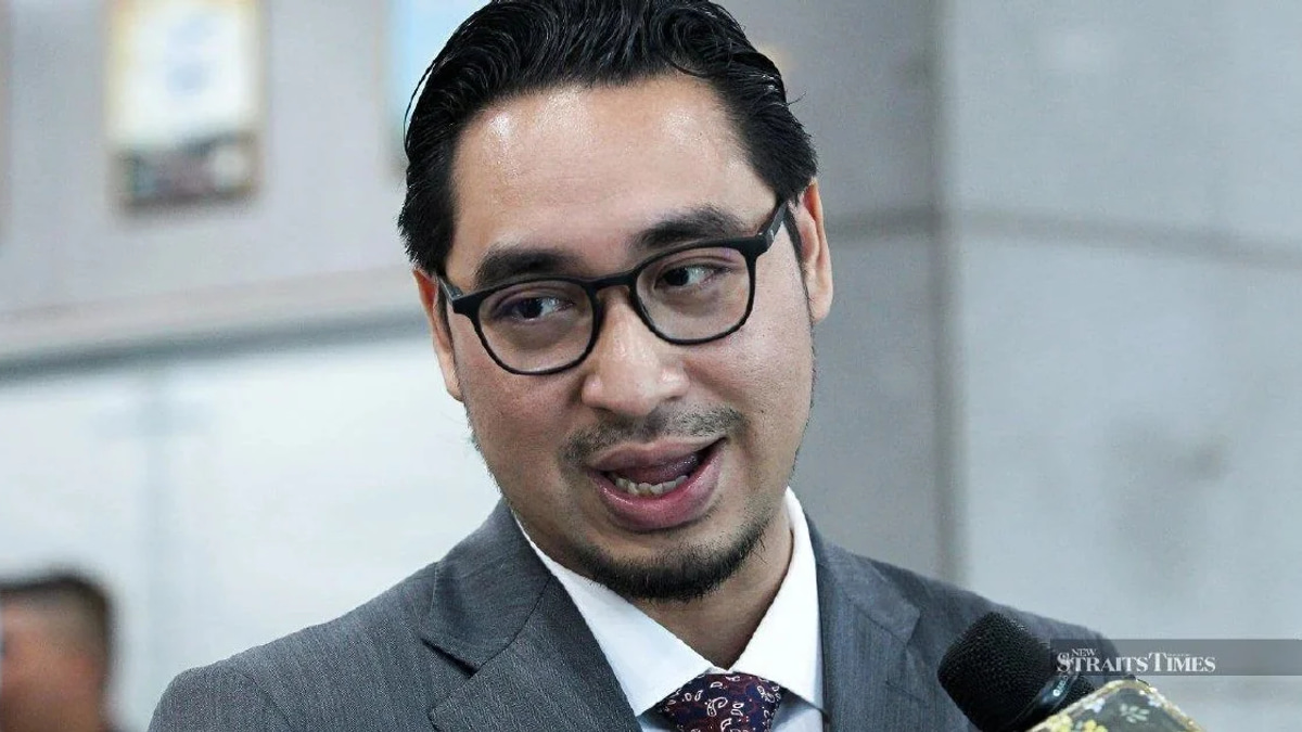 Bersatu Facing Existential Crisis as Internal Tensions Mount, Says Machang MP