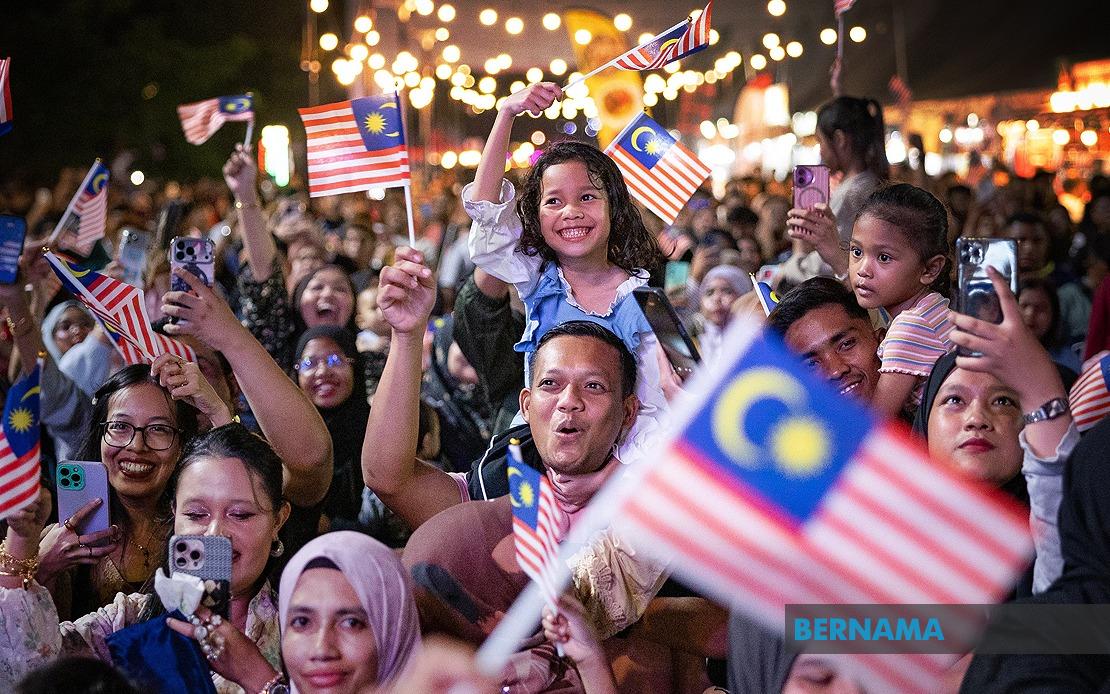 Malaysia Celebrates 69th National Day with Mass Gatherings Across the Country