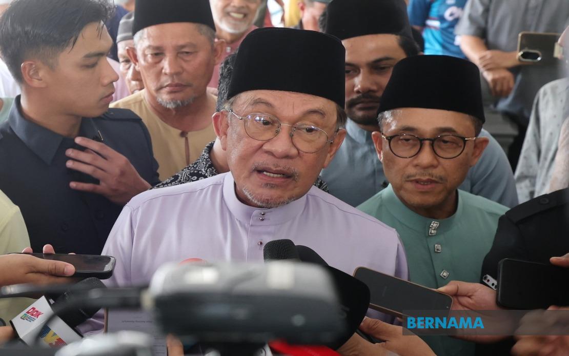 Anwar Push for Streamlined Local Authority Approvals to Strengthen Economic Competitiveness